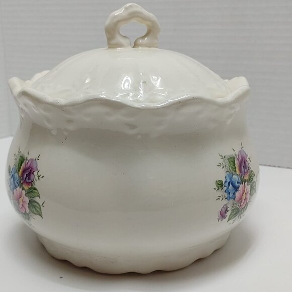 Vintage Ratauds Covered Serving Dish 1960's England Vanilla White w/ Roses - Picture 3 of 6